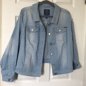 Like New! ISSAC MIZRAHI Live Stretchy Jean jacket